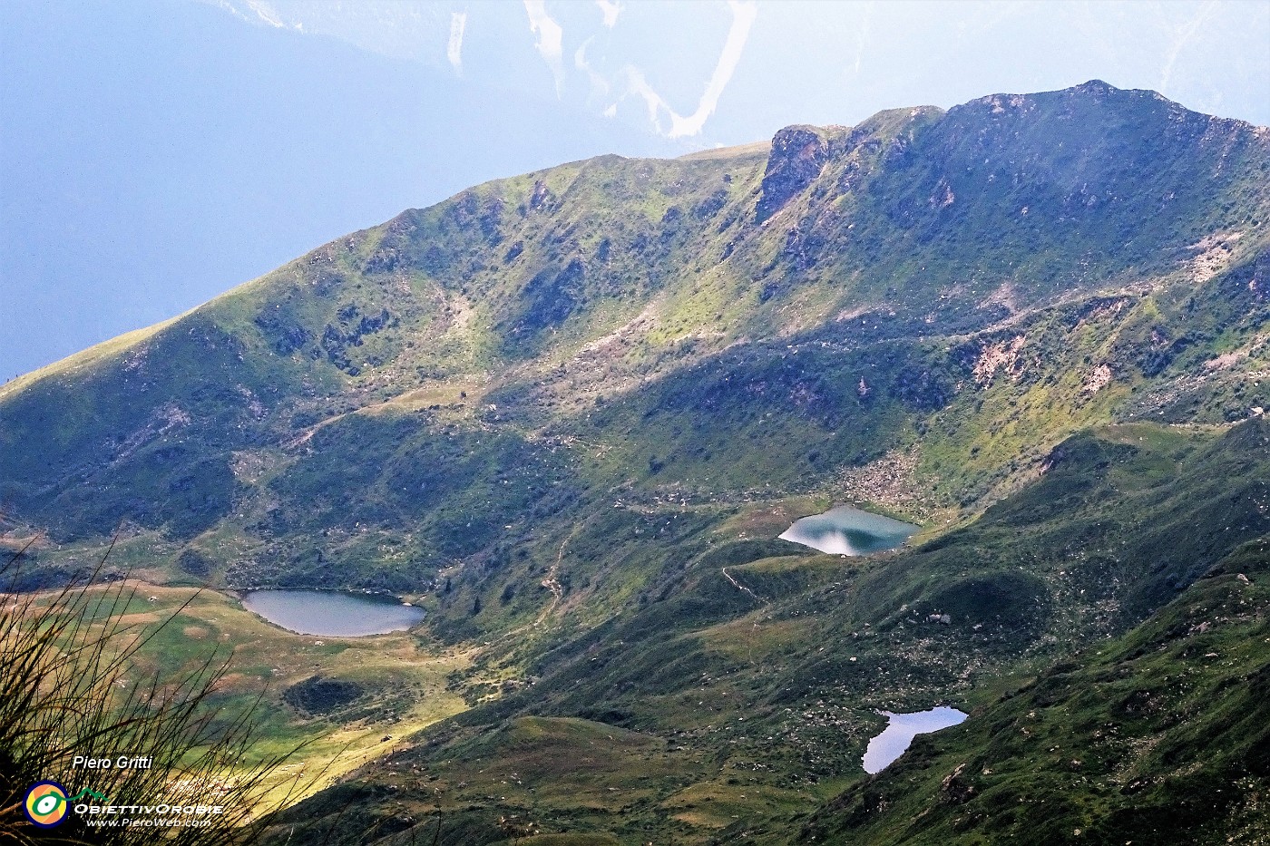 53 Dal Passo di Reseda vista sui Laghi di Cardeto.JPG